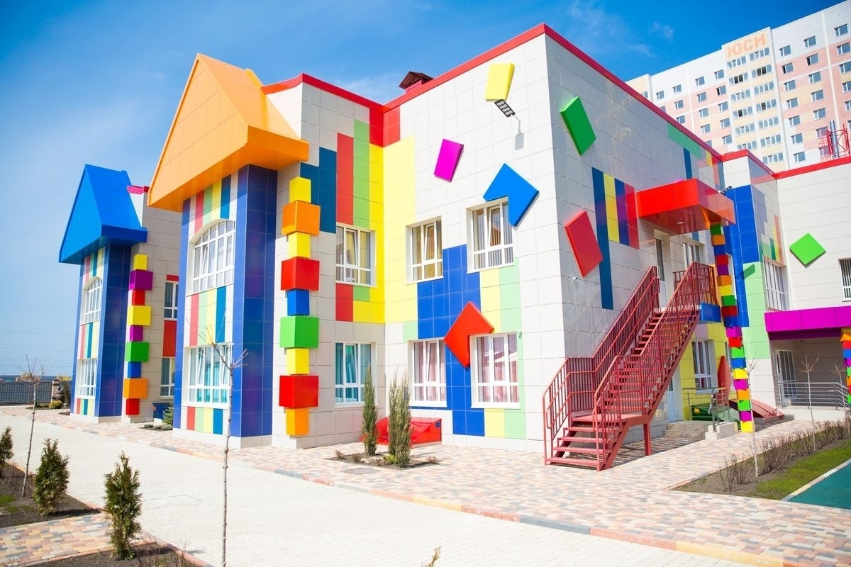 Подборку детские сад. Детский сад 25 Ставрополь. Детский сад здание. Детский сад фасад. Фасад детского центра.